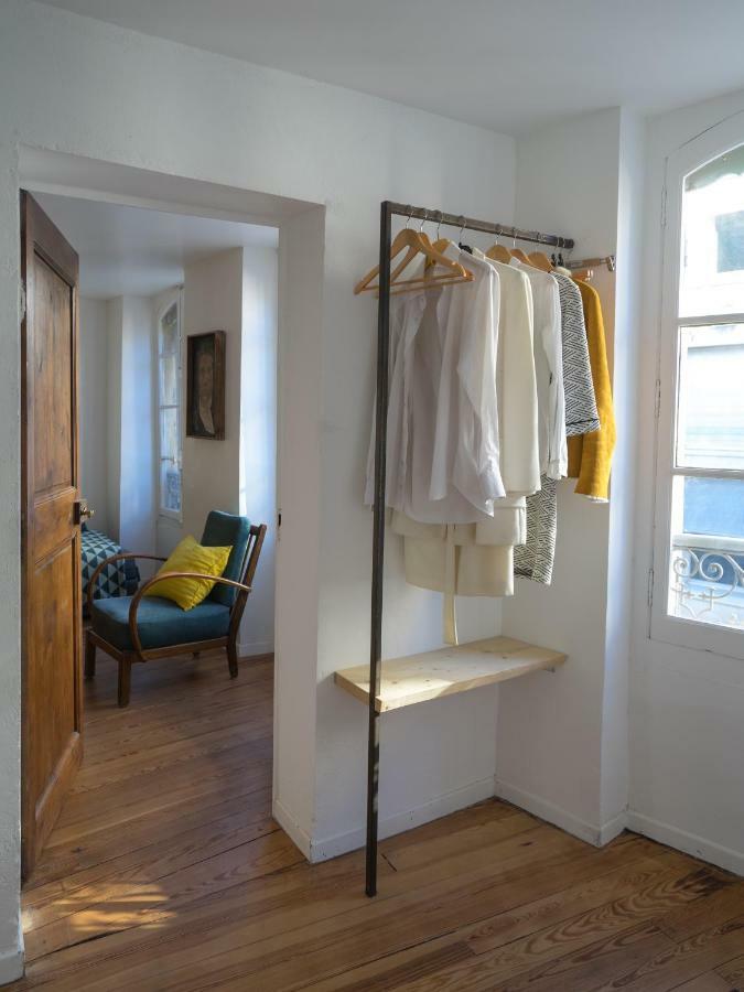 Apartment Centre *